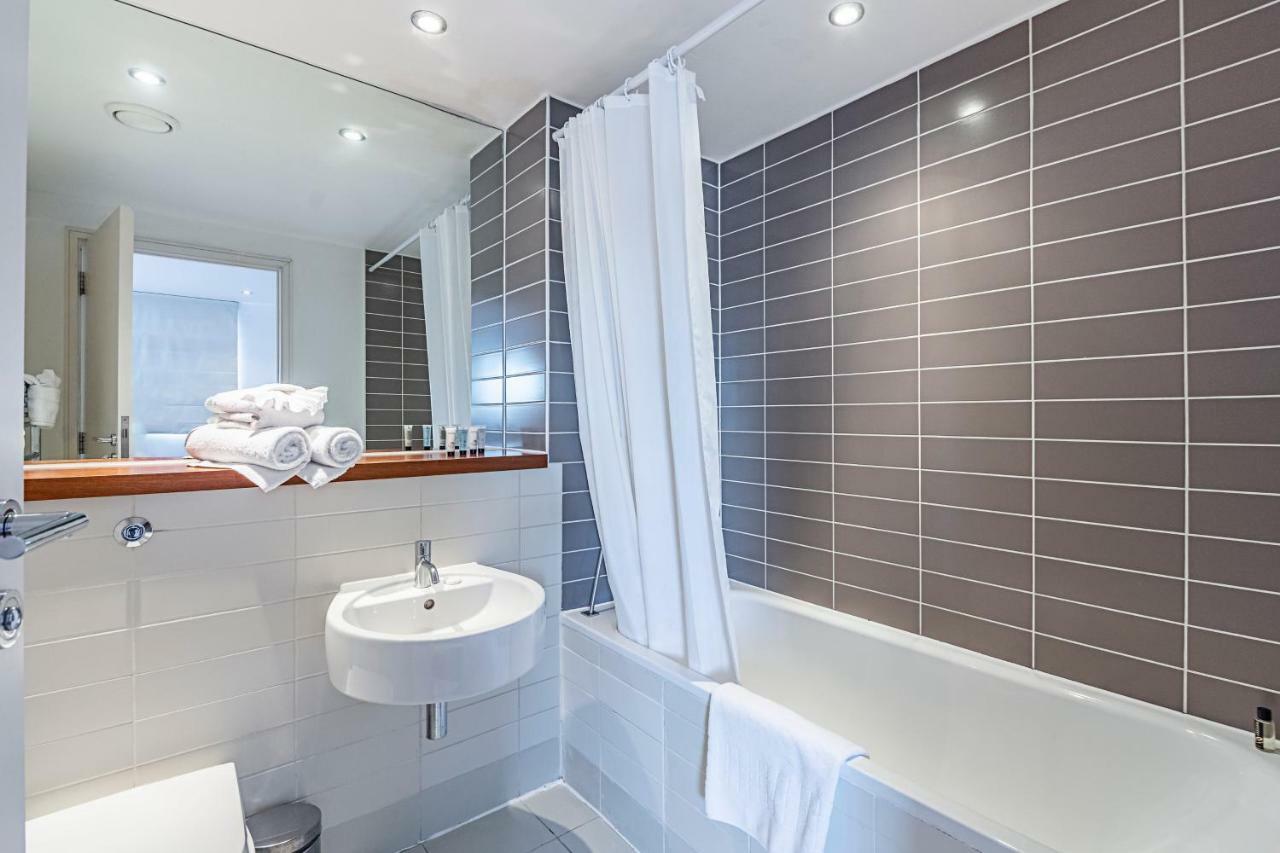 Splendid 3 Bedroom Apartment In Angel/Kings Cross London Exteriör bild
