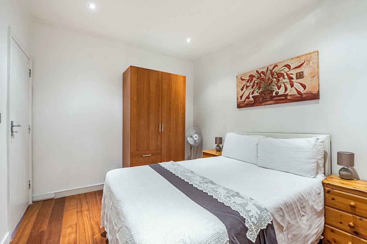 Splendid 3 Bedroom Apartment In Angel/Kings Cross London Exteriör bild